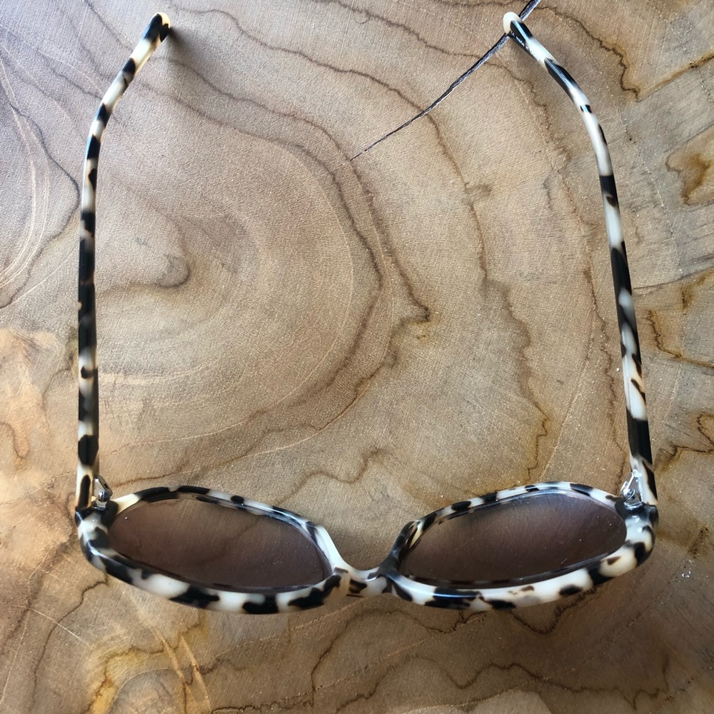 Tortoise Shell Sunglasses - image 2